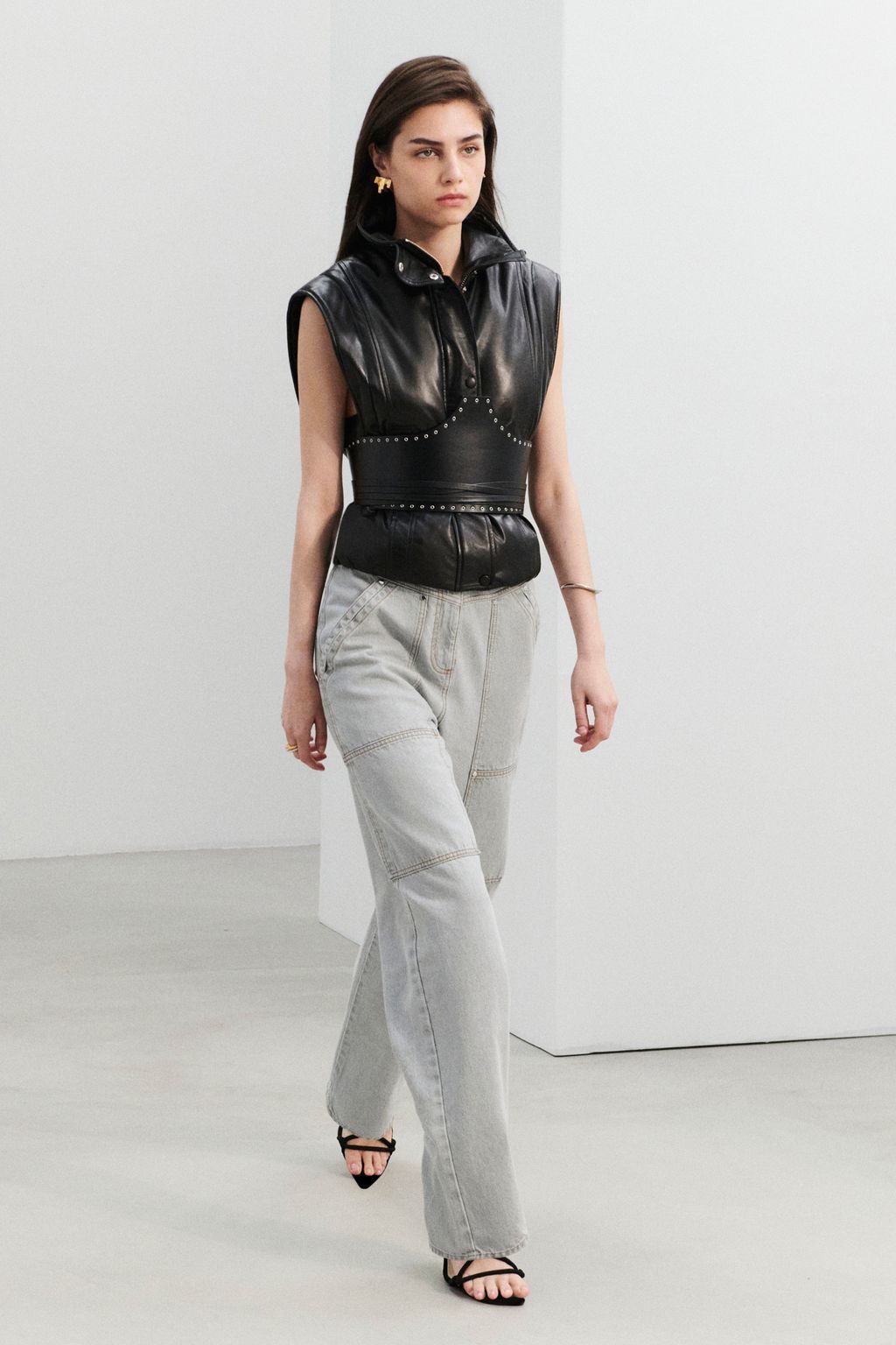 Fashion Week Paris Spring-Summer 2025 look 19 from the Iro collection womenswear