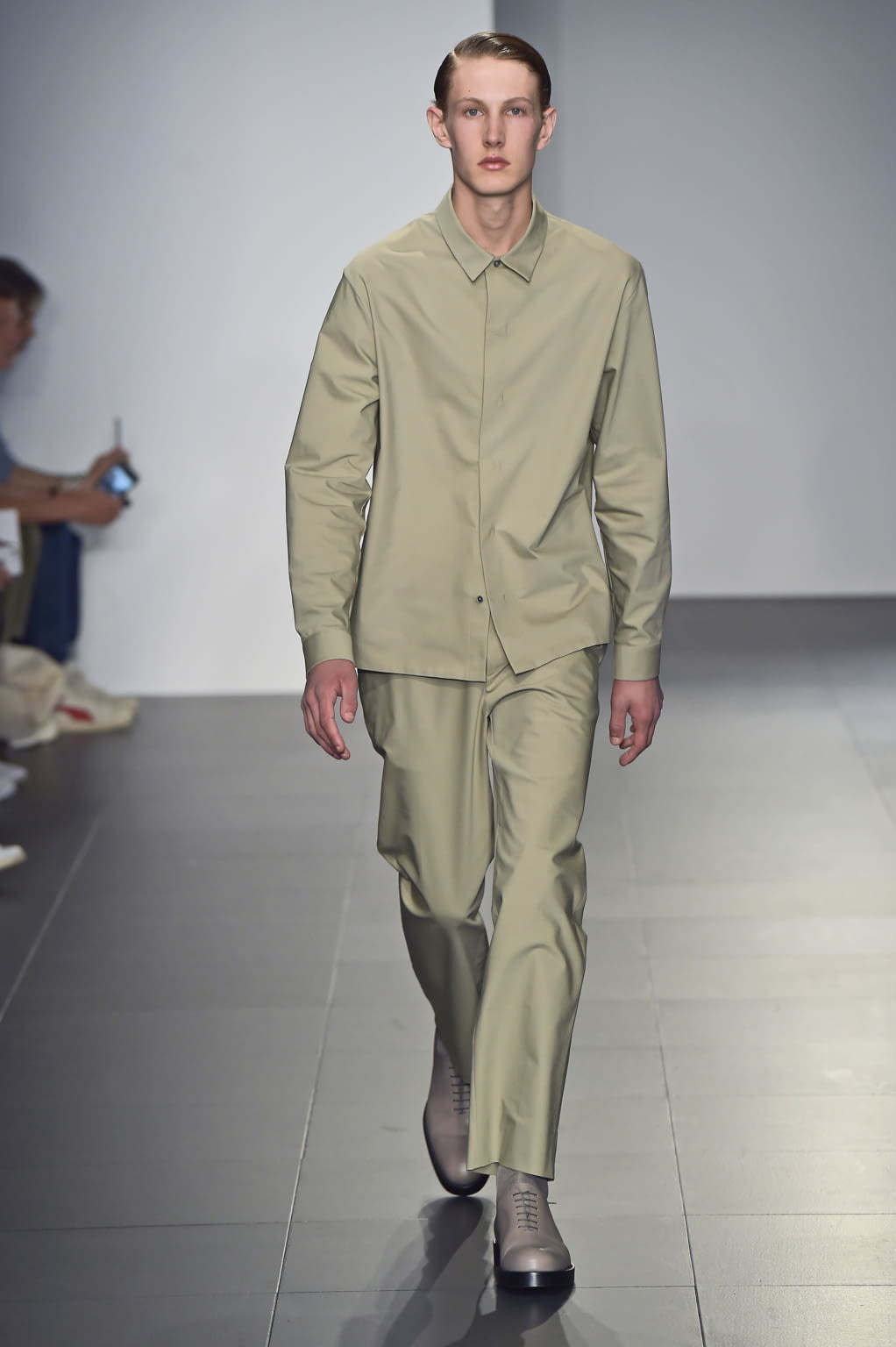 Fashion Week Milan Spring/Summer 2017 look 2 from the Jil Sander collection menswear