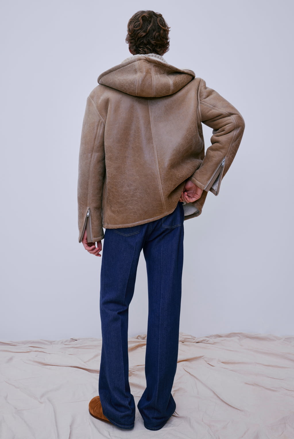 Fashion Week Paris Fall/Winter 2022 look 20 de la collection Sandro menswear