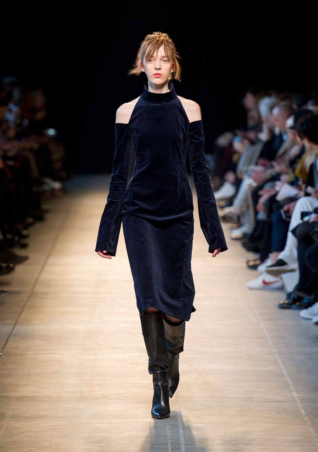 Fashion Week Milan Fall/Winter 2016 look 20 from the Costume National collection 女装
