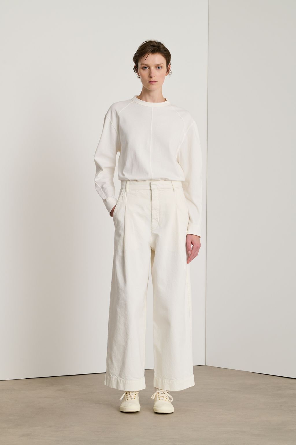 Fashion Week Paris Spring/Summer 2025 look 110 from the Soeur collection womenswear