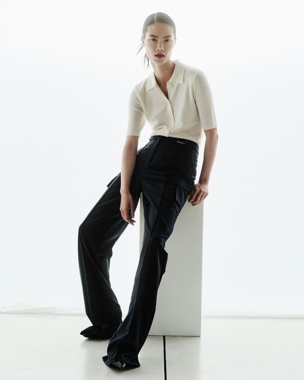 Fashion Week Paris Spring/Summer 2025 look 22 from the Barbara Bui collection 女装