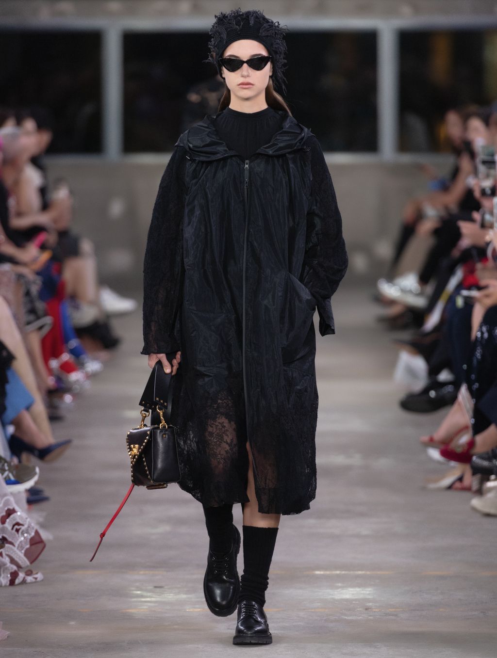 Fashion Week Paris Pre-Fall 2019 look 22 from the Valentino collection womenswear