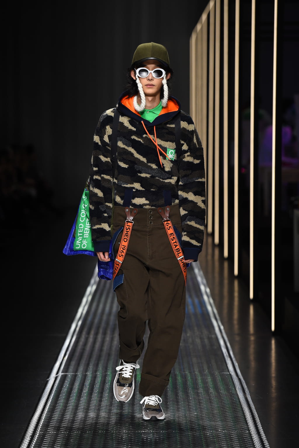 Fashion Week Milan Fall/Winter 2019 look 25 from the BENETTON x JEAN-CHARLES DE CASTELBAJAC collection 女装