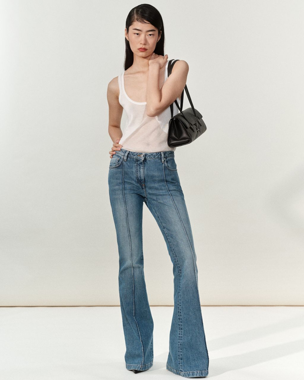 Fashion Week Paris Spring/Summer 2026 look 35 de la collection Barbara Bui womenswear