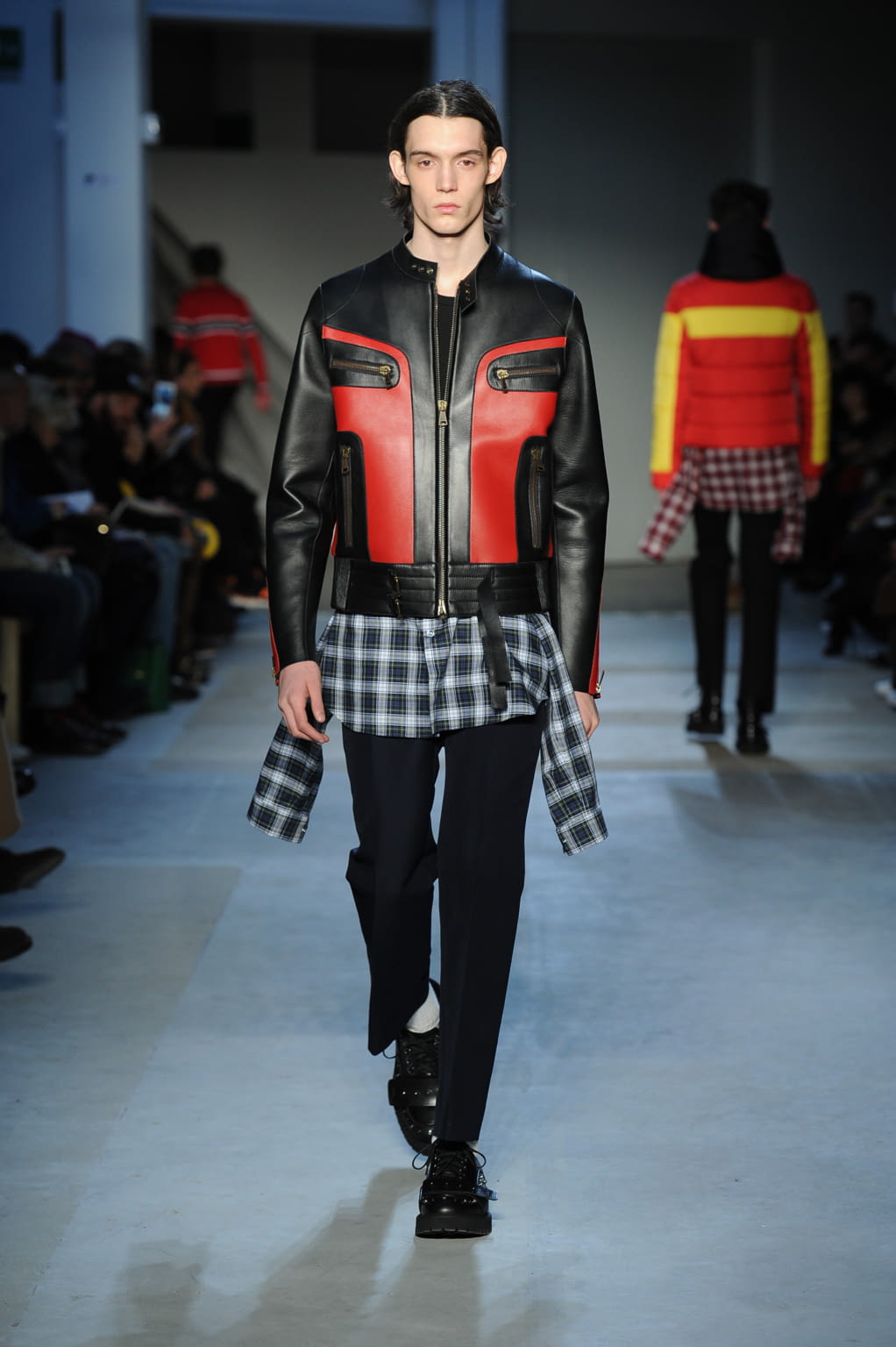 Fashion Week Milan Fall/Winter 2017 look 26 from the N°21 collection menswear