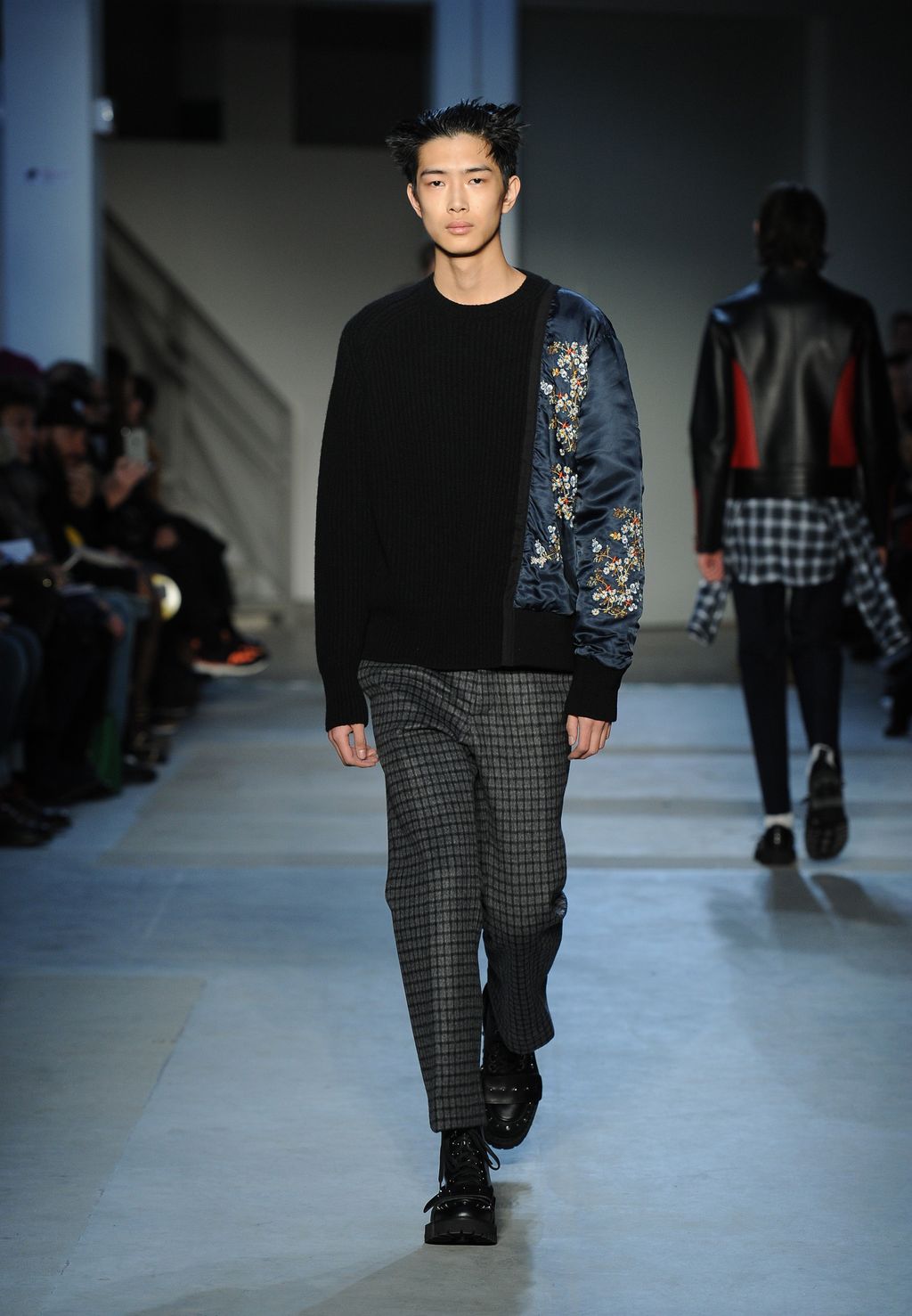 Fashion Week Milan Fall/Winter 2017 look 27 from the N°21 collection menswear