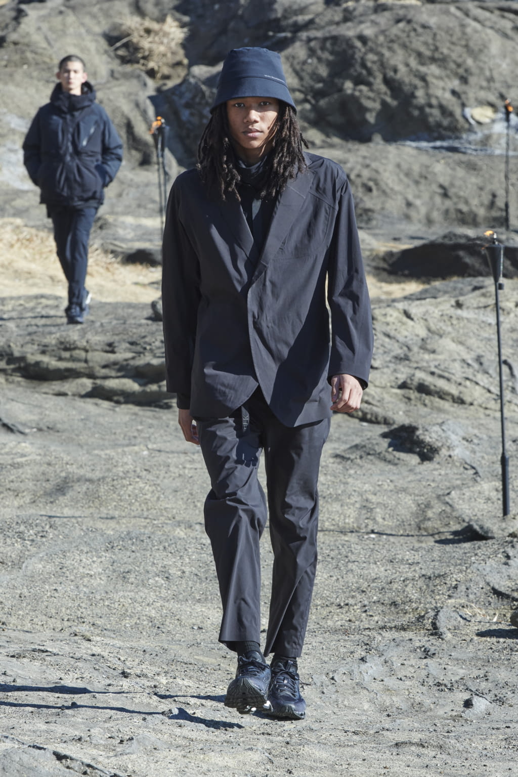 Fashion Week Paris Fall/Winter 2022 look 29 from the White Mountaineering collection menswear