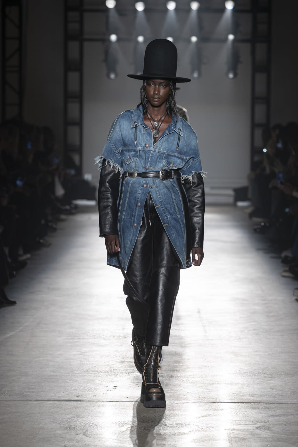 Fashion Week New York Fall/Winter 2020 look 3 from the R13 collection womenswear