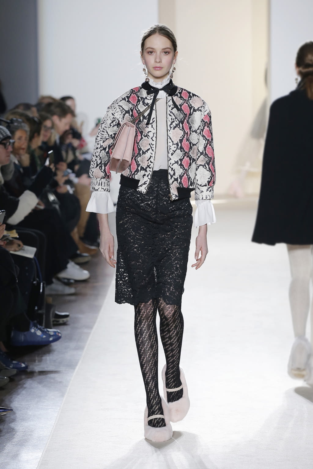 Fashion Week Milan Fall/Winter 2016 look 3 from the Blugirl collection womenswear