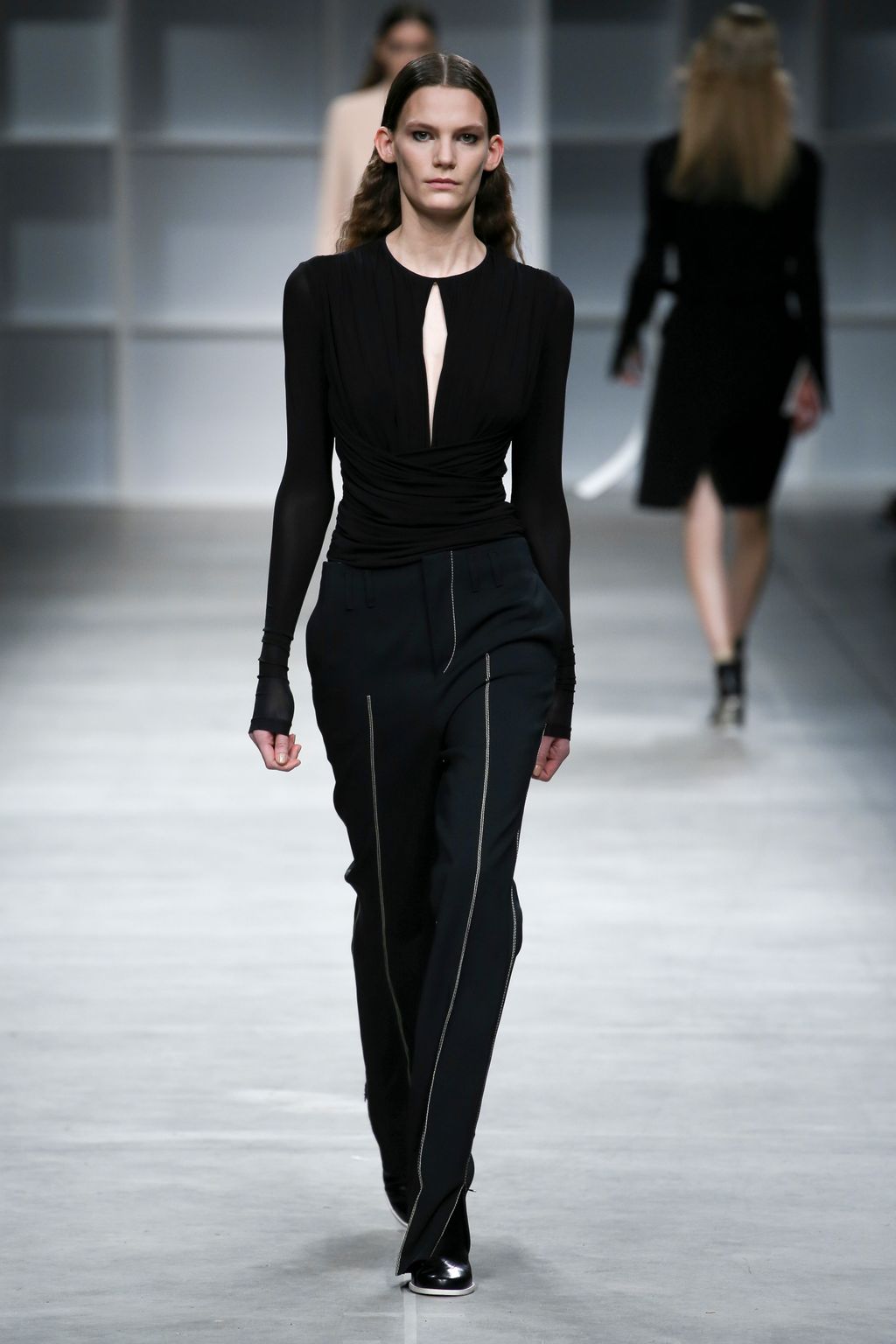 Fashion Week Milan Fall/Winter 2016 look 3 from the Aquilano Rimondi collection 女装