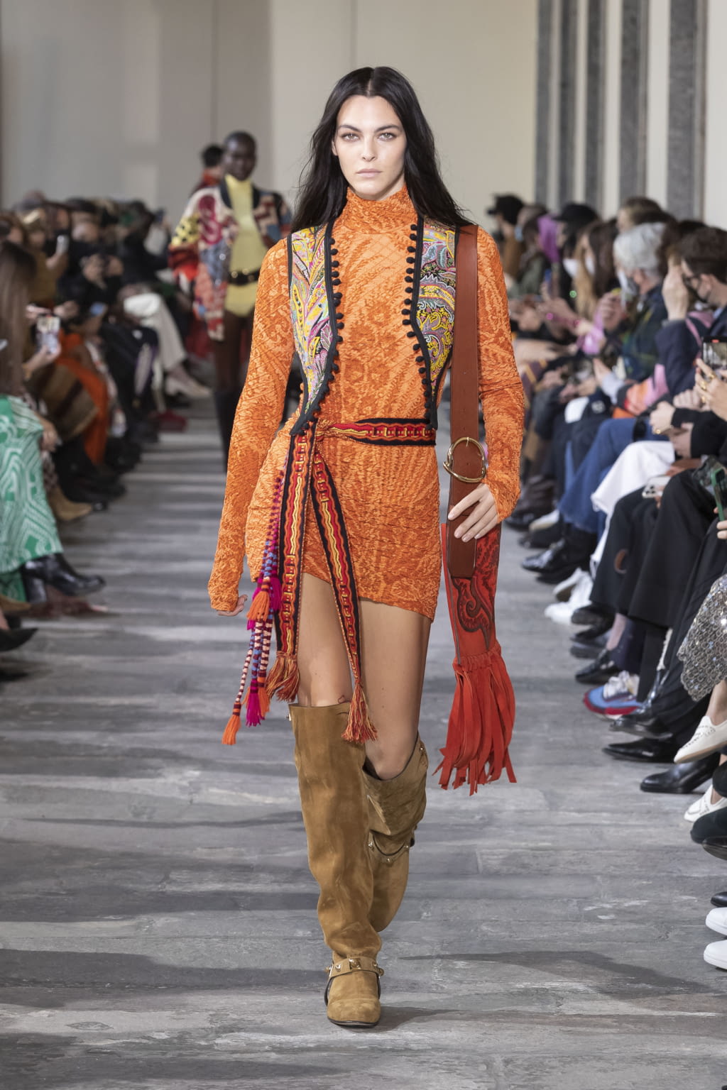 Fashion Week Milan Fall/Winter 2022 look 3 de la collection Etro womenswear