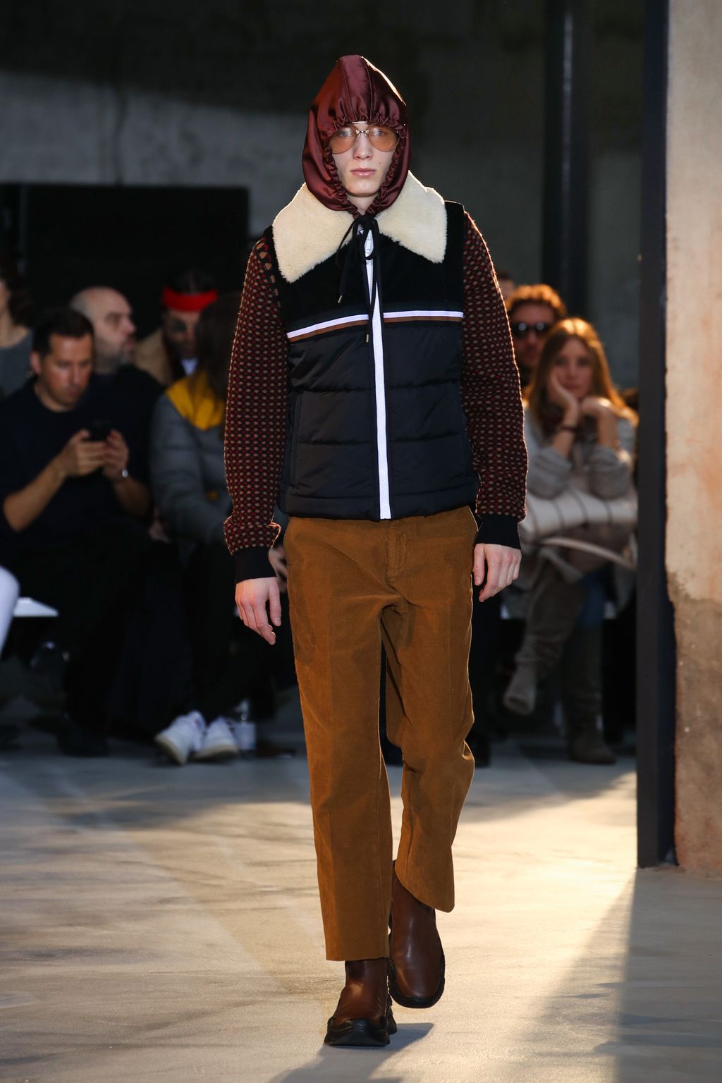 Fashion Week Milan Fall/Winter 2018 look 3 from the N°21 collection menswear