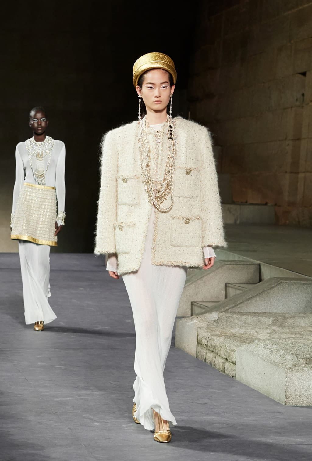 Fashion Week New York Pre-Fall 2019 look 3 from the Chanel collection 女装