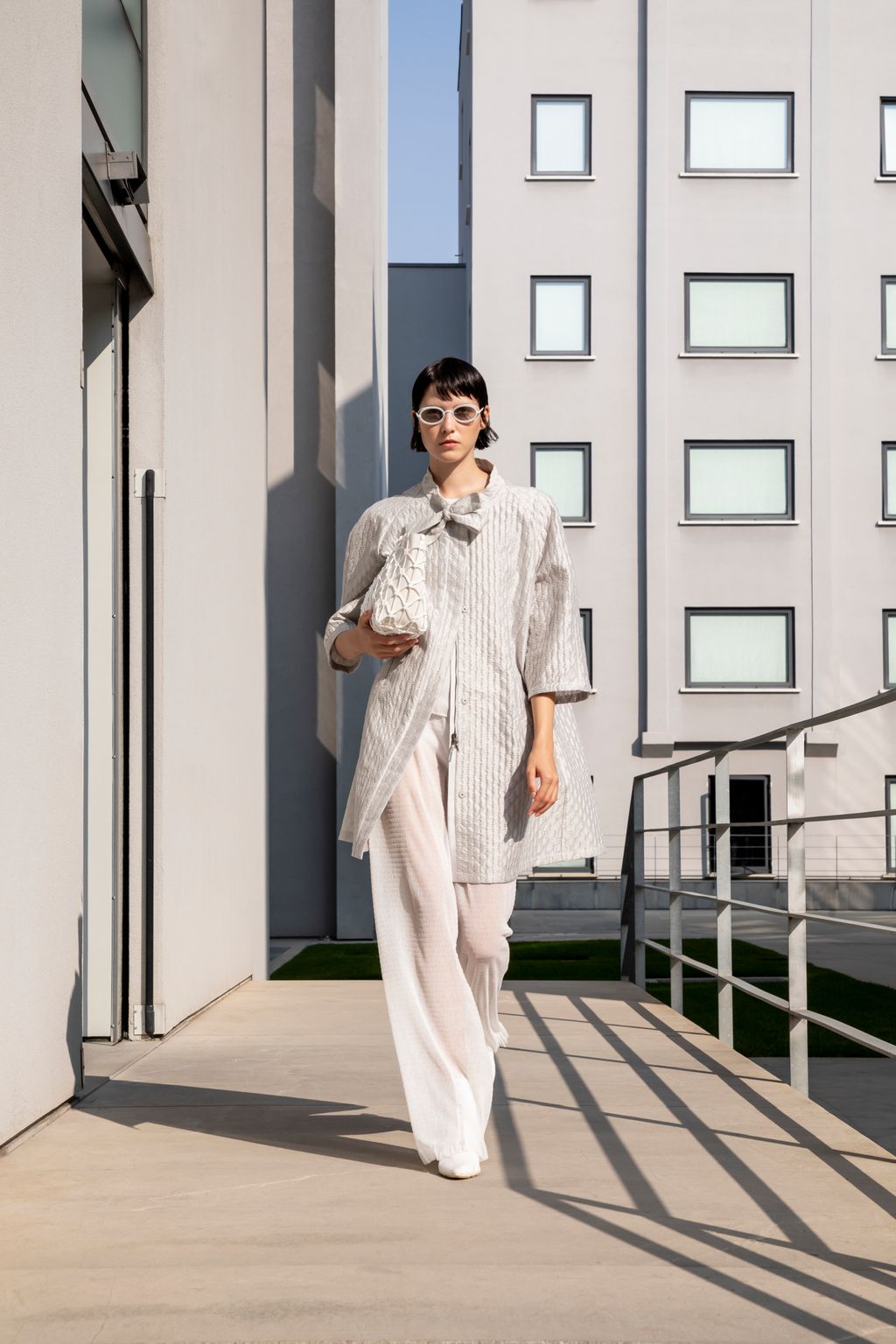 Fashion Week Milan Spring/Summer 2021 look 30 from the Emporio Armani collection 女装
