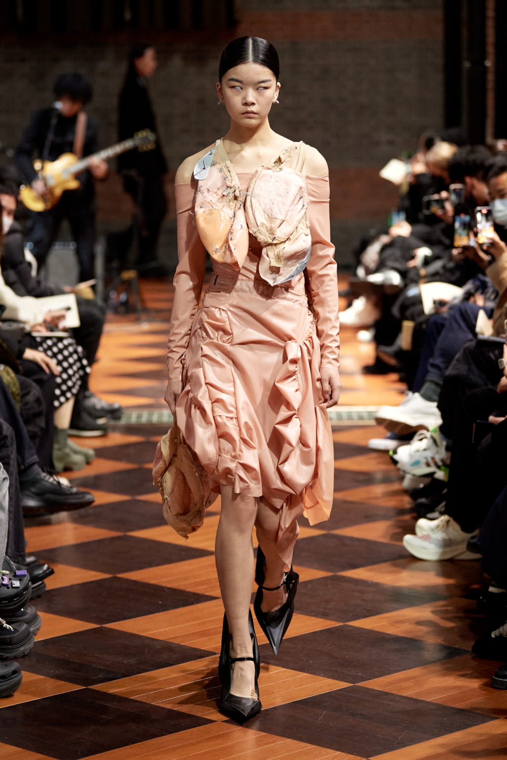 Fashion Week Paris Fall/Winter 2022 look 30 de la collection Sankuanz menswear