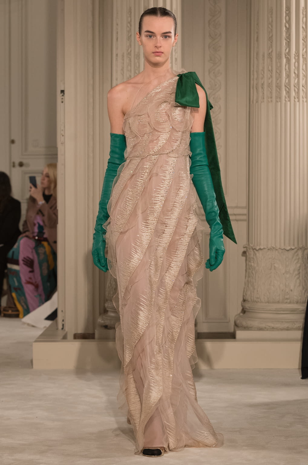 Fashion Week Paris Spring/Summer 2018 look 30 from the Valentino collection couture