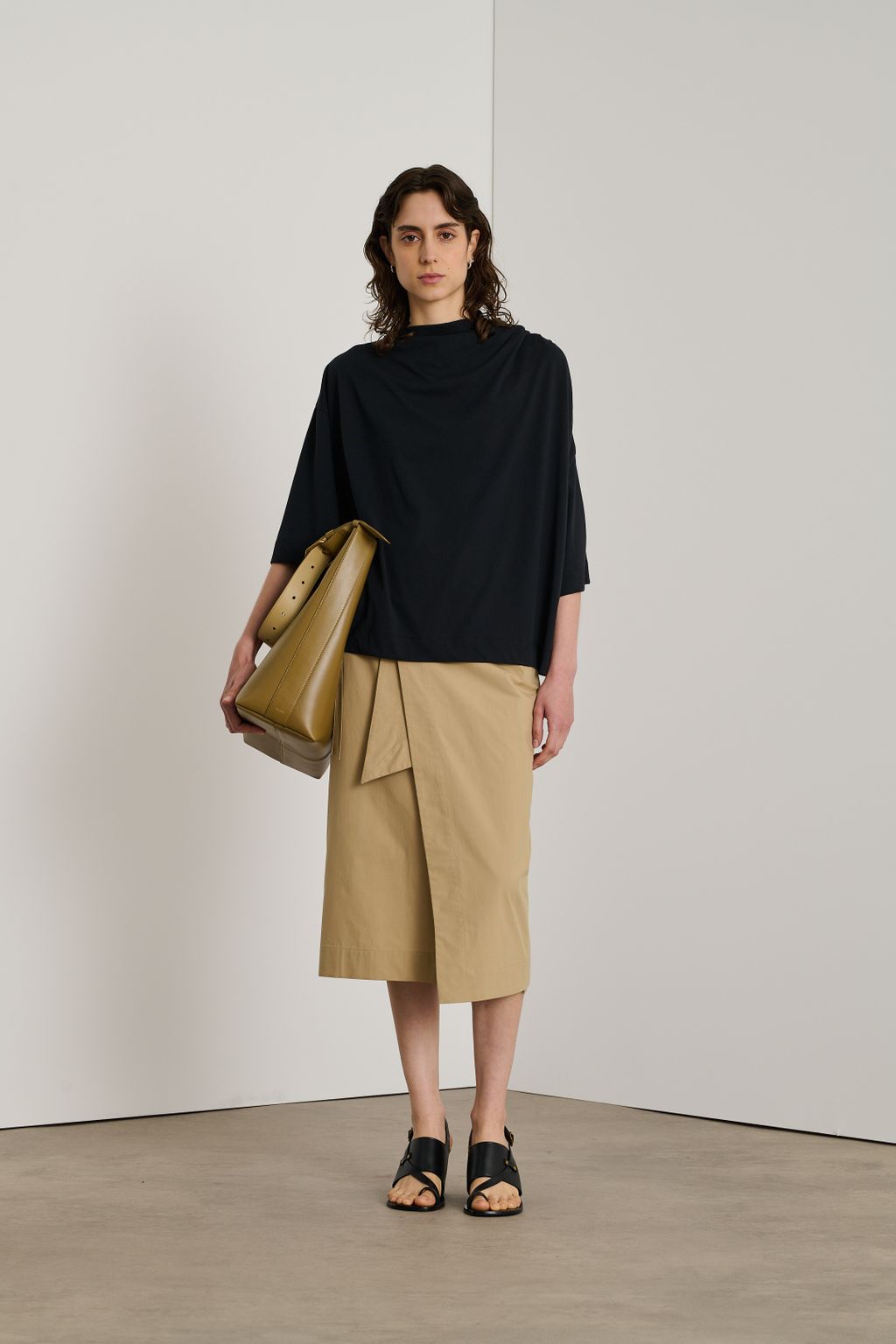 Fashion Week Paris Spring/Summer 2025 look 95 from the Soeur collection 女装