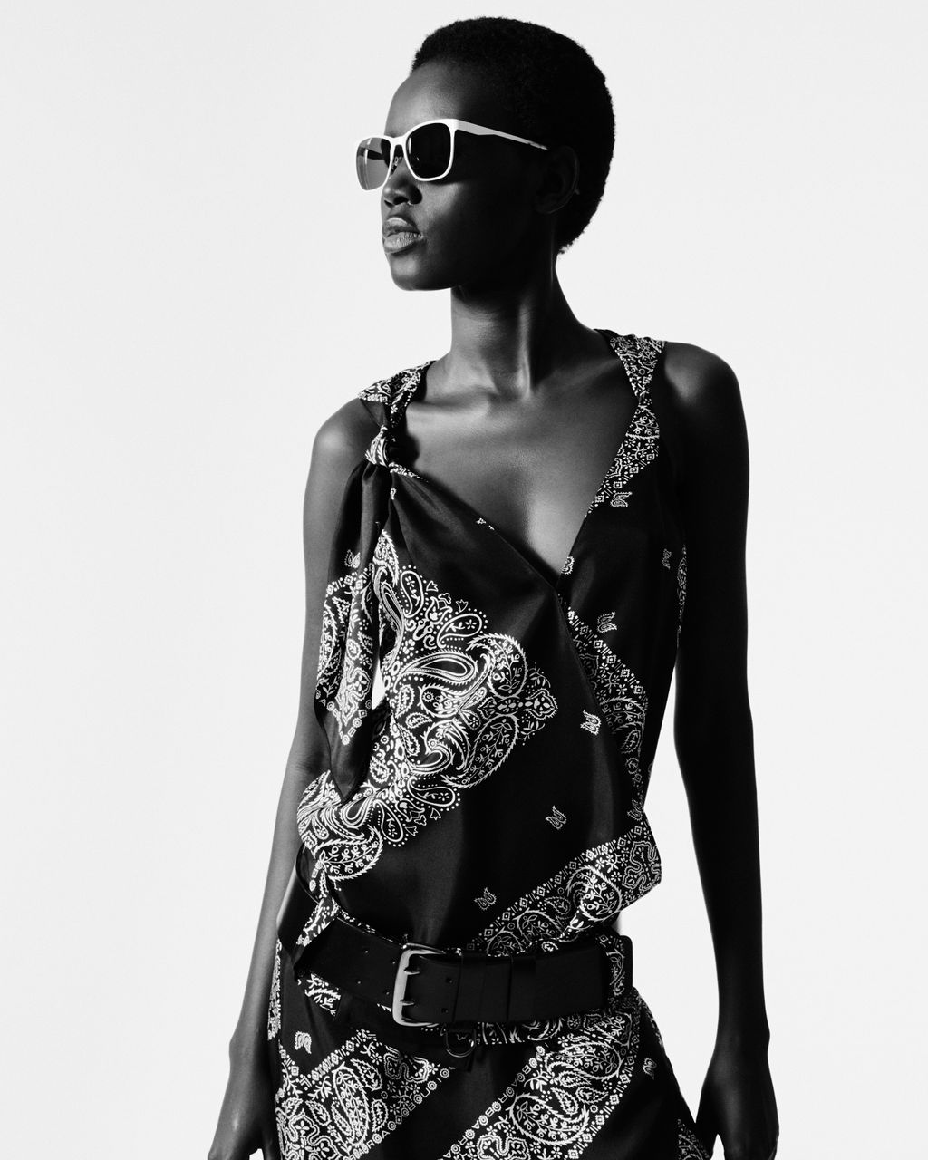 Fashion Week Paris Spring/Summer 2025 look 38 from the Barbara Bui collection womenswear