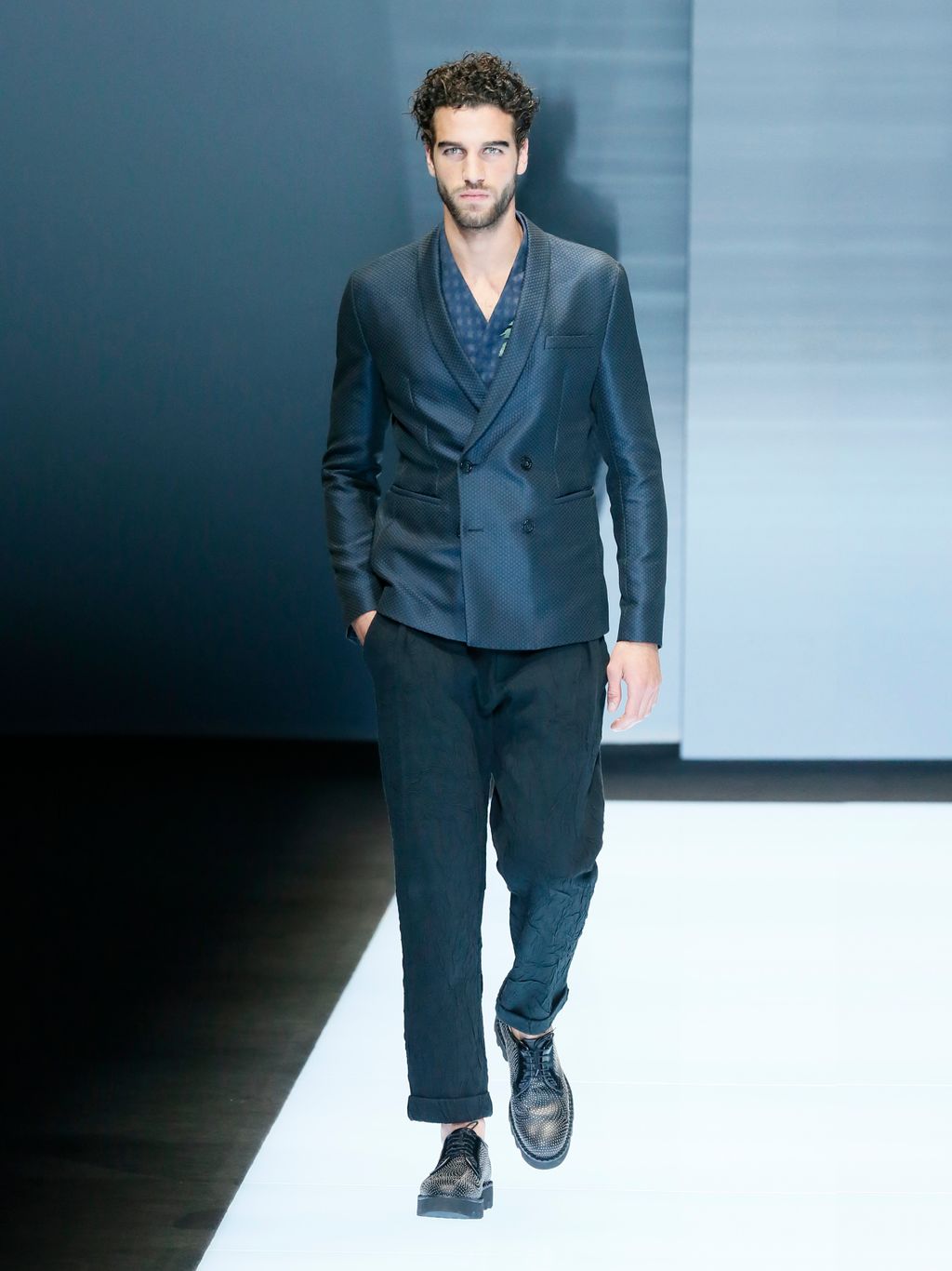 Fashion Week Milan Spring/Summer 2017 look 4 from the Emporio Armani collection 男装
