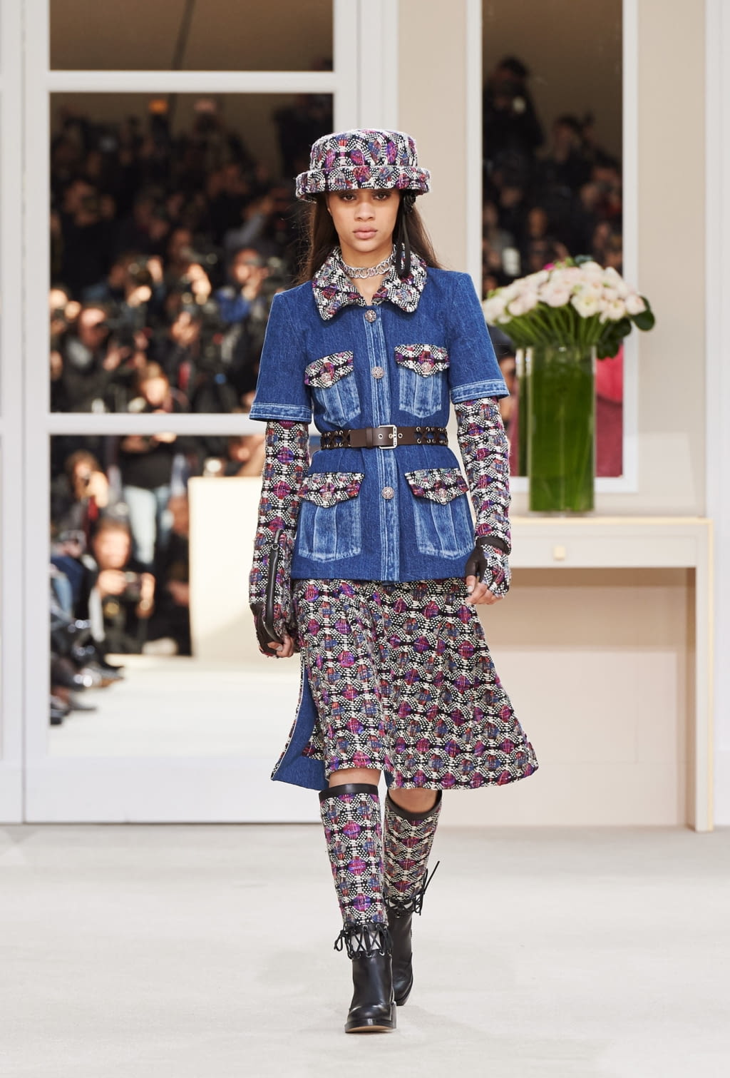 Fashion Week Paris Fall/Winter 2016 look 4 from the Chanel collection 女装