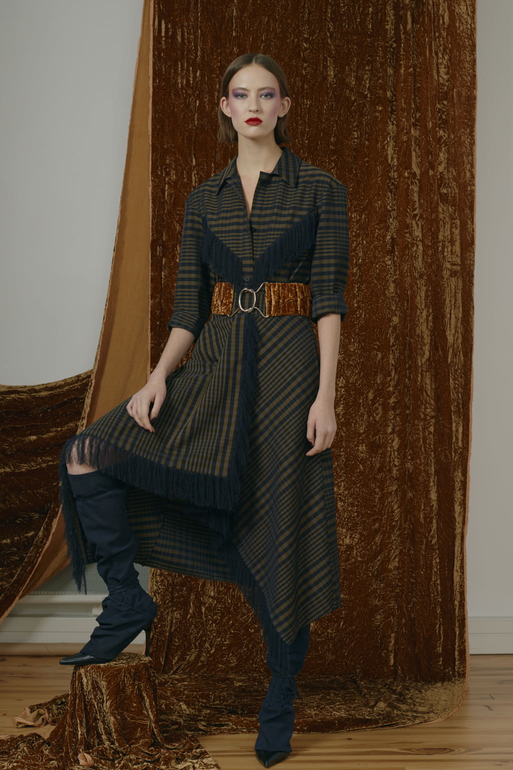 Fashion Week Paris Pre-Fall 2017 look 4 from the Veronique Leroy collection womenswear