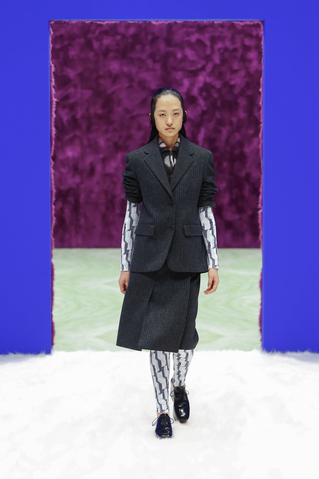 Fashion Week Milan Fall/Winter 2021 look 4 from the Prada collection 女装