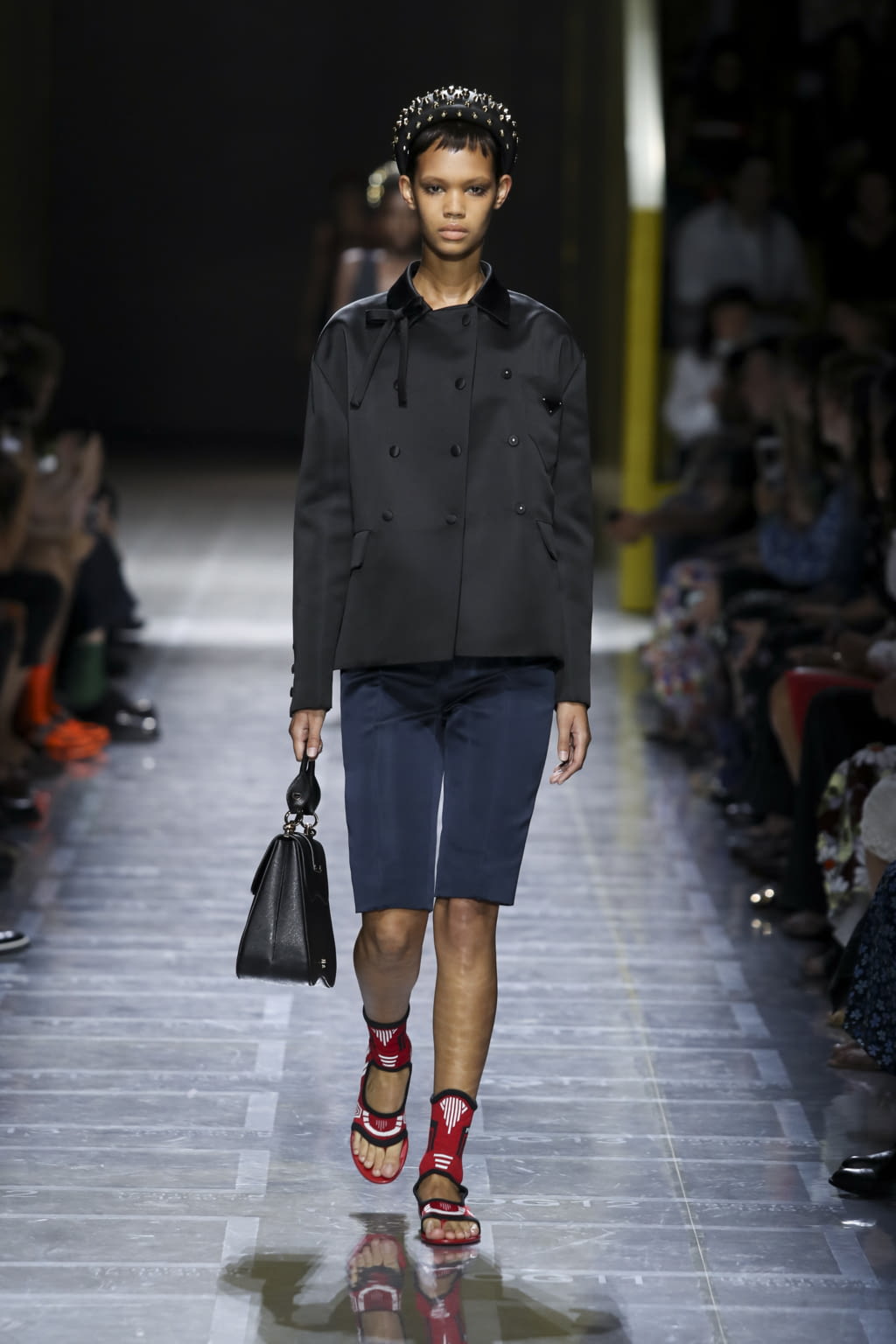 Fashion Week Milan Spring/Summer 2019 look 4 from the Prada collection 女装