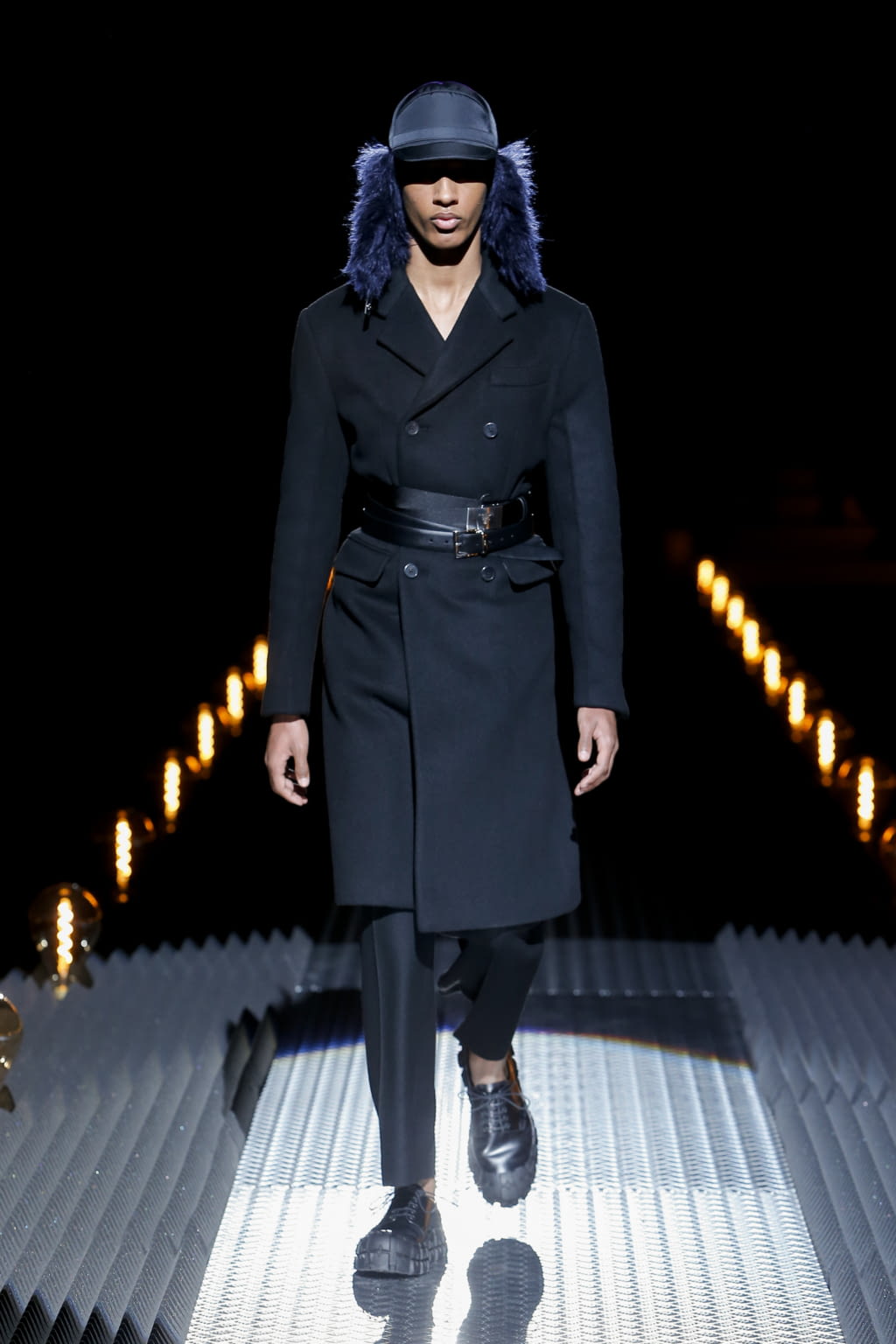Fashion Week Milan Fall/Winter 2019 look 4 from the Prada collection 男装