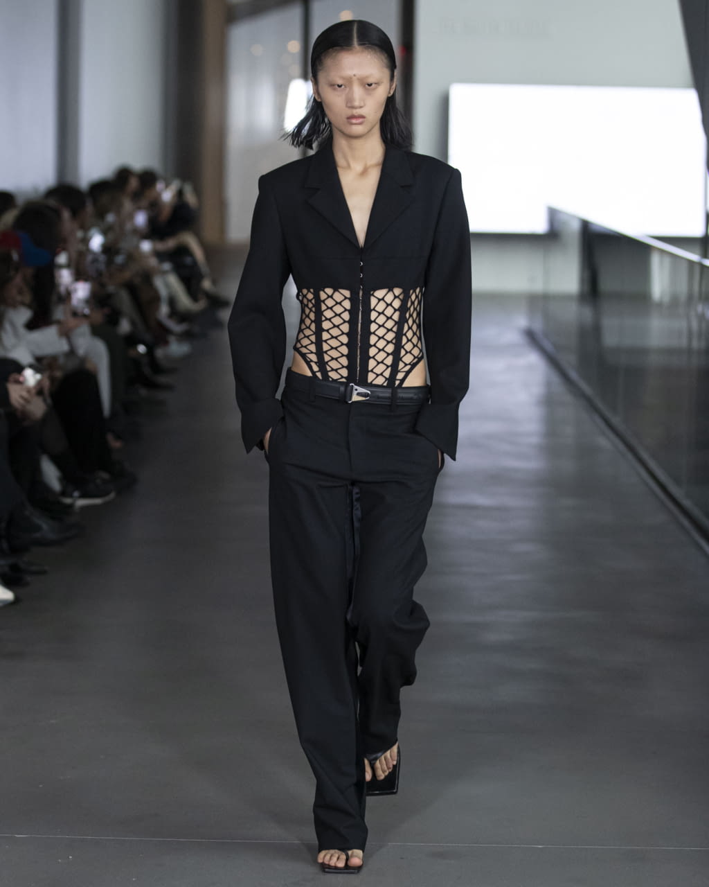 Fashion Week New York Fall/Winter 2020 look 4 de la collection Dion Lee womenswear