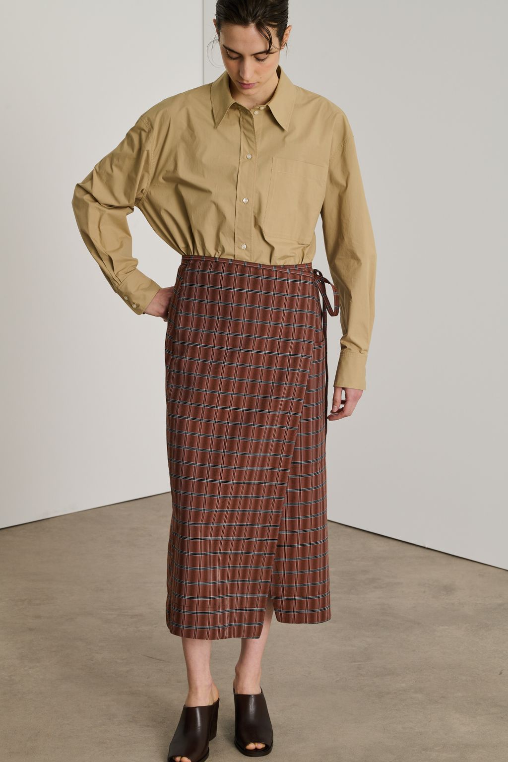 Fashion Week Paris Spring/Summer 2025 look 101 from the Soeur collection womenswear