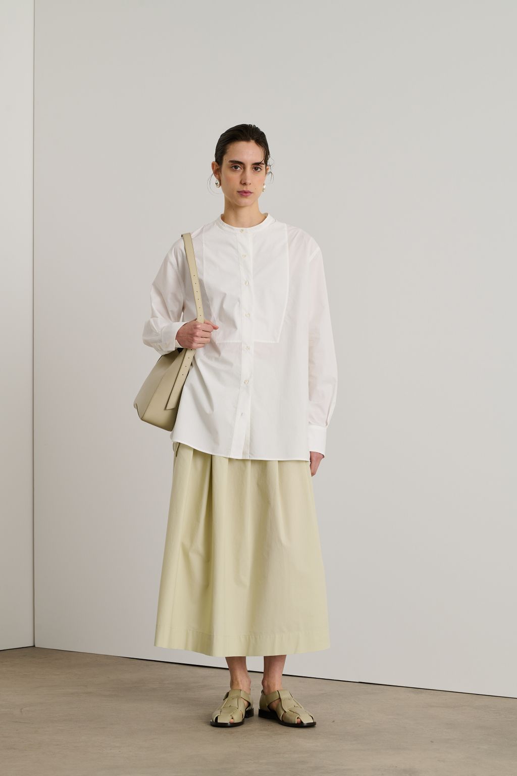 Fashion Week Paris Spring/Summer 2025 look 61 from the Soeur collection 女装