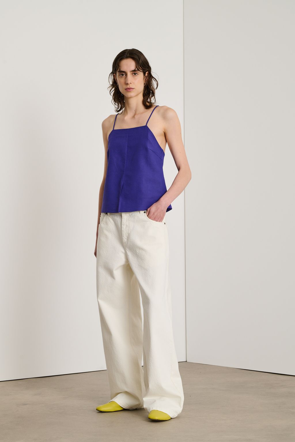 Fashion Week Paris Spring/Summer 2025 look 56 from the Soeur collection 女装