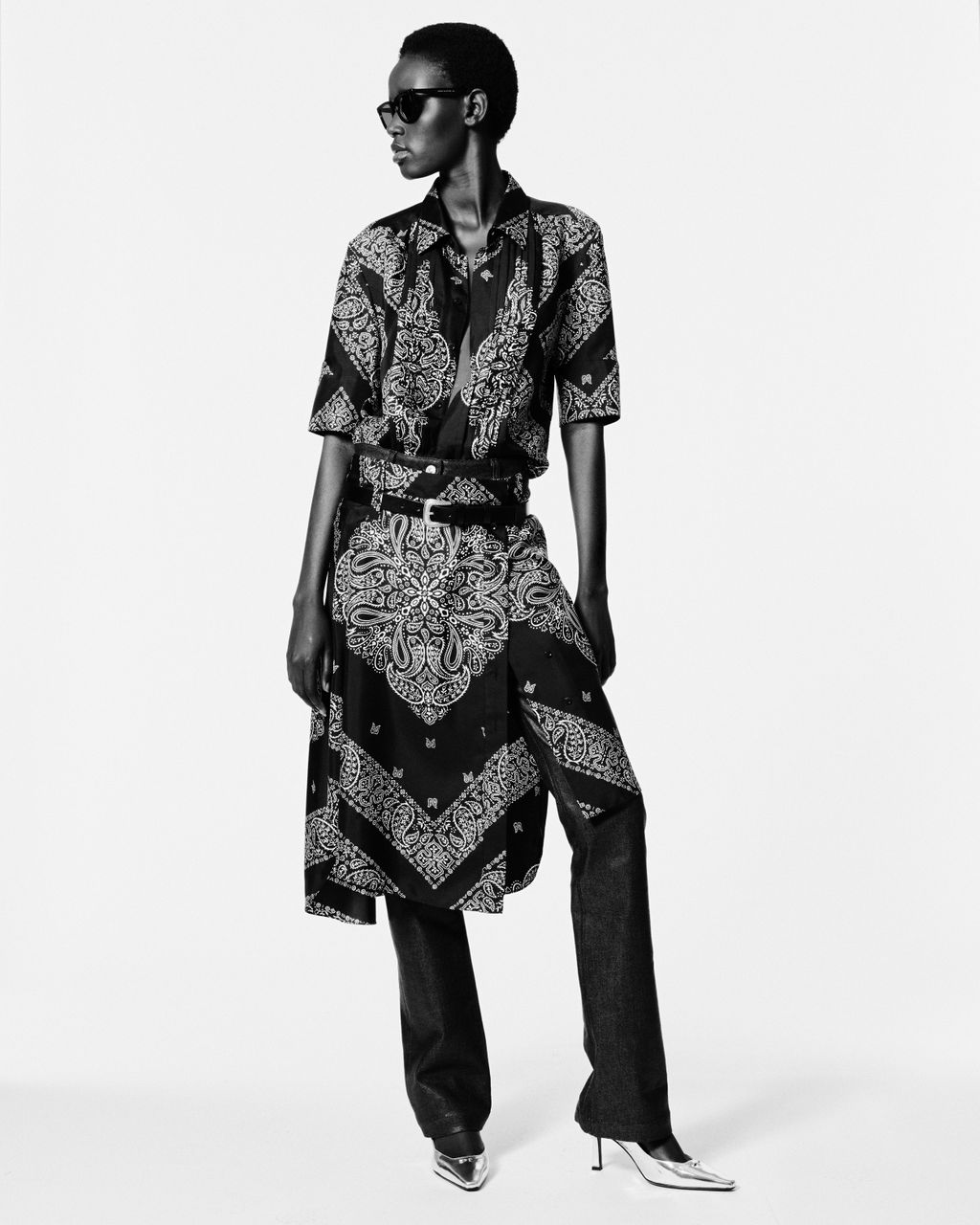 Fashion Week Paris Spring/Summer 2025 look 43 from the Barbara Bui collection womenswear