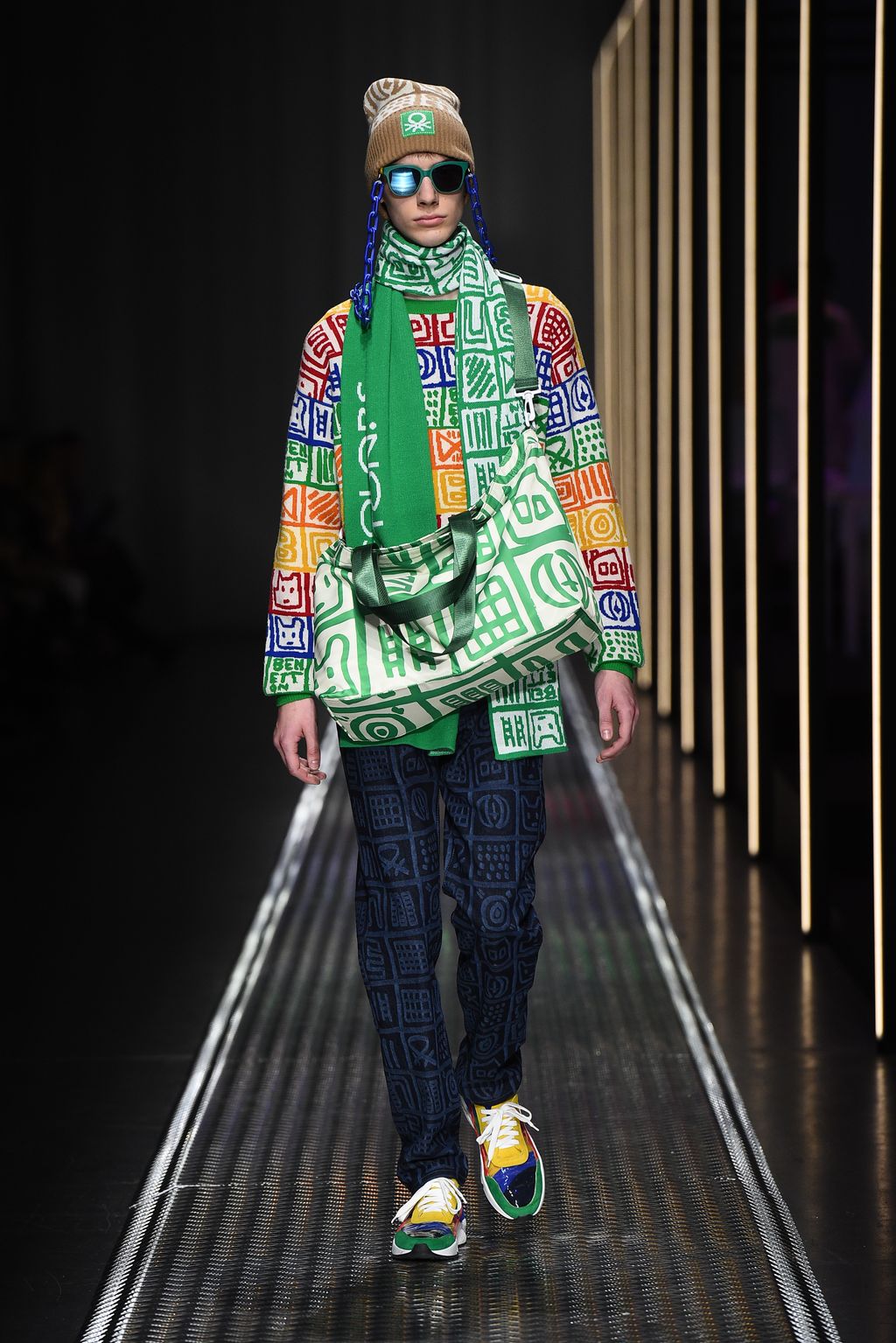 Fashion Week Milan Fall/Winter 2019 look 47 from the BENETTON x JEAN-CHARLES DE CASTELBAJAC collection 女装