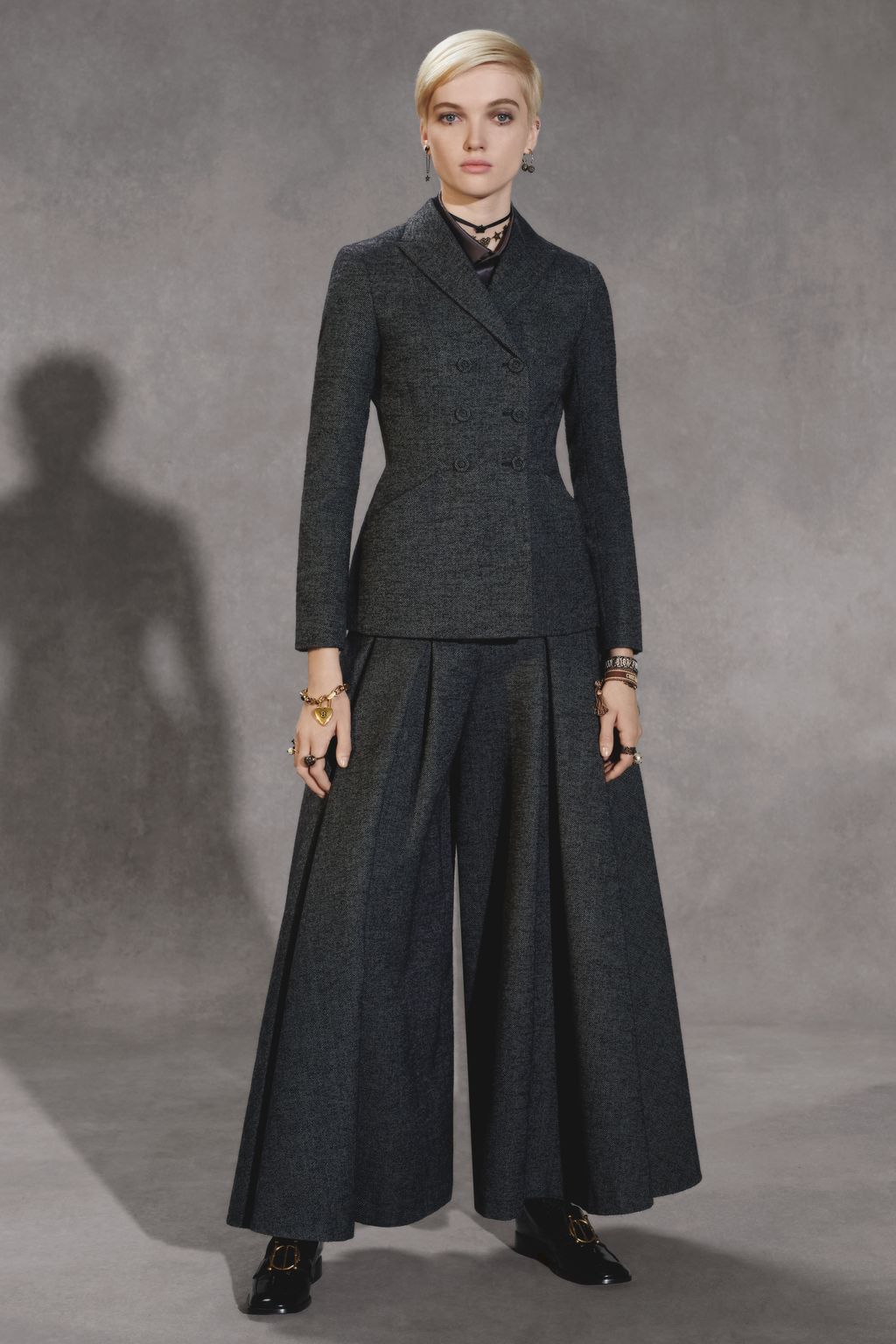 Fashion Week Paris Pre-Fall 2018 look 46 from the Christian Dior collection womenswear