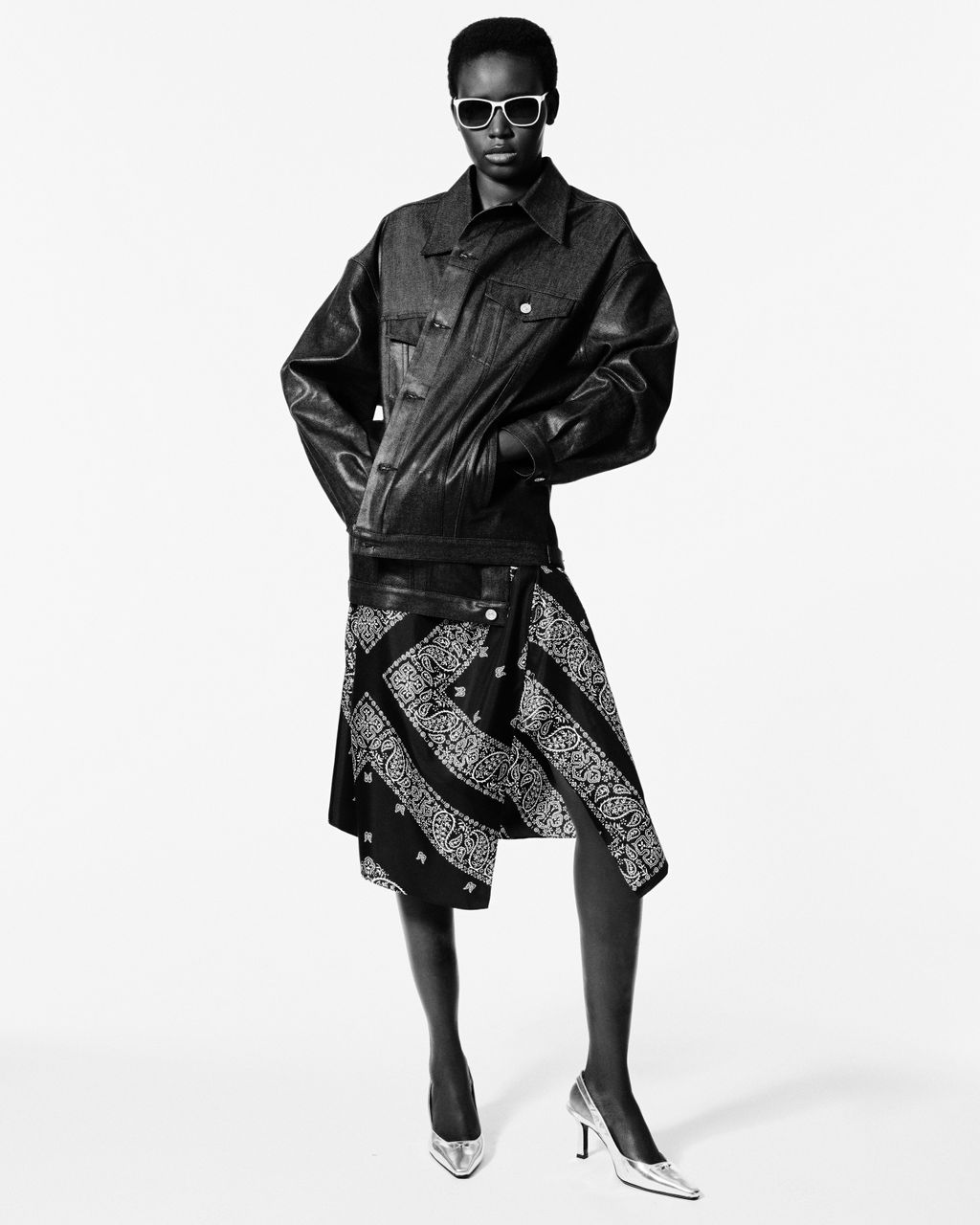 Fashion Week Paris Spring/Summer 2025 look 46 from the Barbara Bui collection 女装