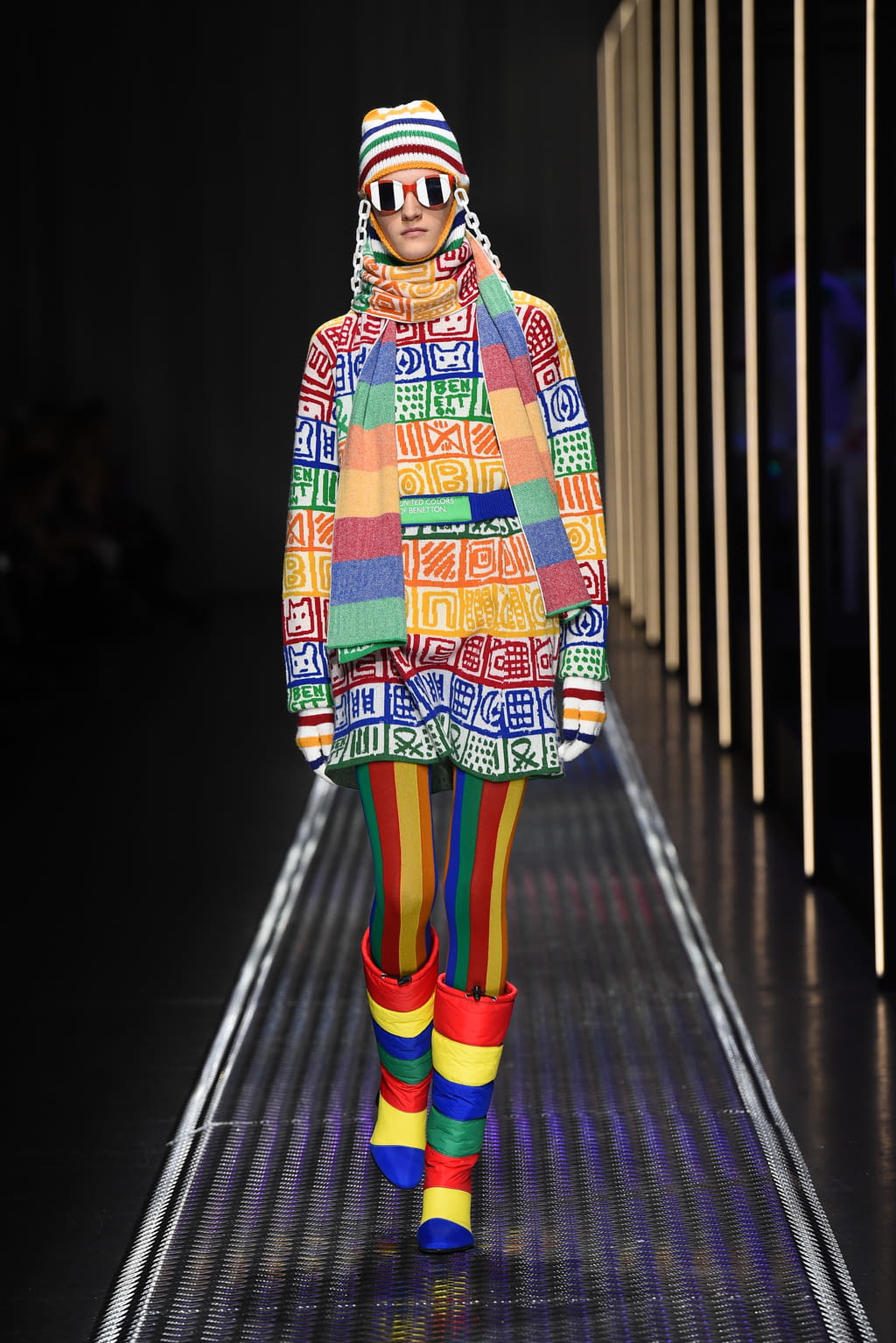 Fashion Week Milan Fall/Winter 2019 look 48 from the BENETTON x JEAN-CHARLES DE CASTELBAJAC collection 女装