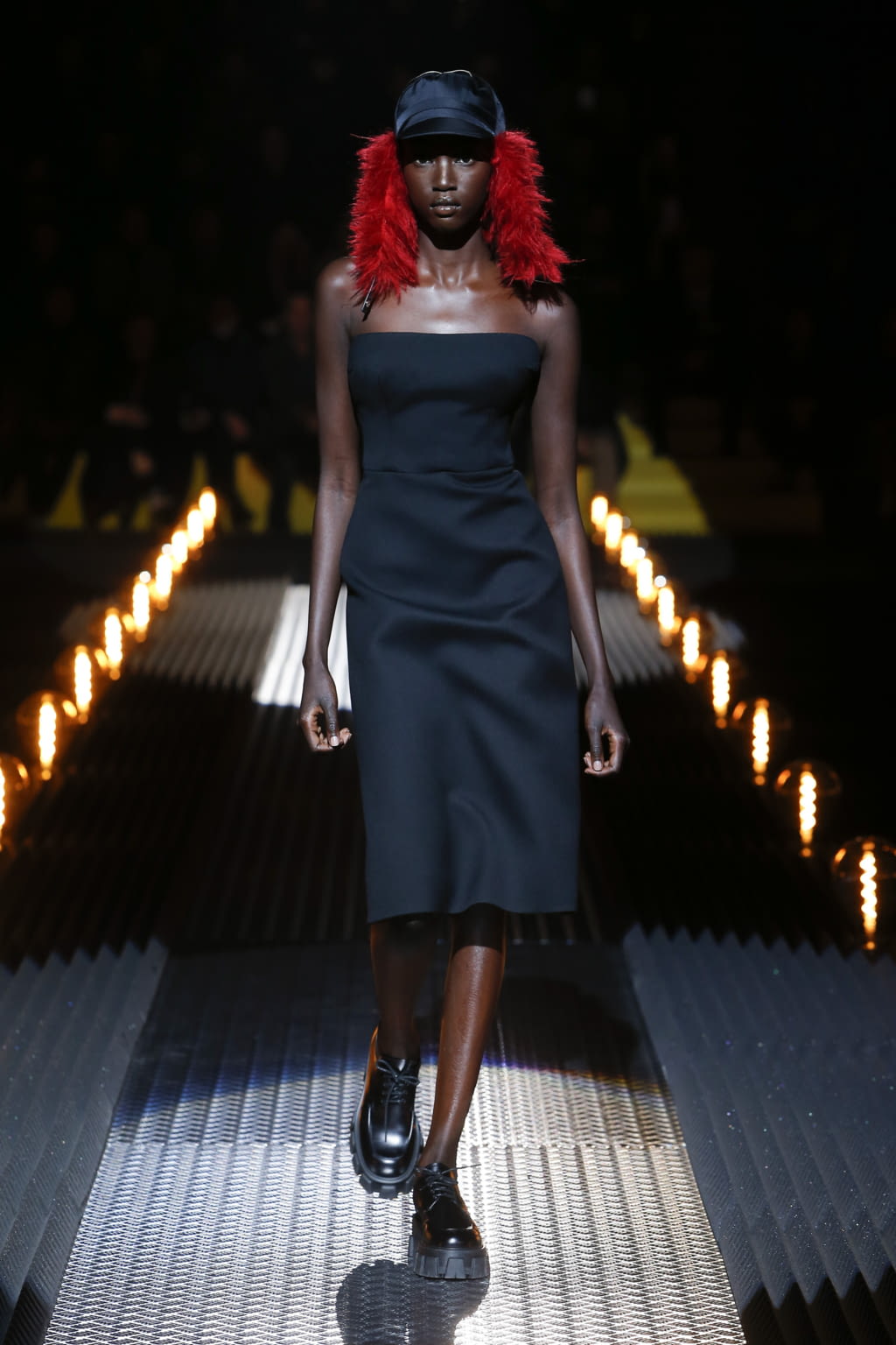Fashion Week Milan Fall/Winter 2019 look 5 from the Prada collection menswear
