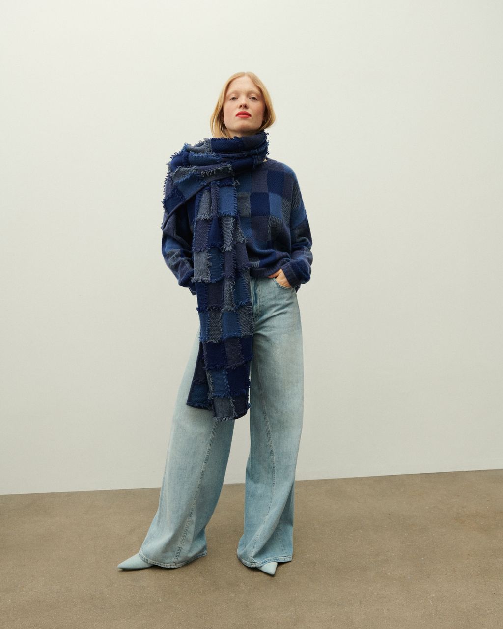 Fashion Week Paris Fall/Winter 2023 look 12 de la collection Eric Bompard womenswear