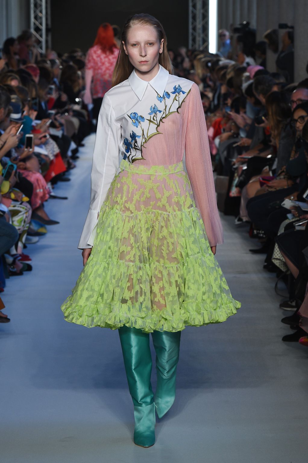 Fashion Week Milan Spring/Summer 2018 look 6 from the Vivetta collection 女装