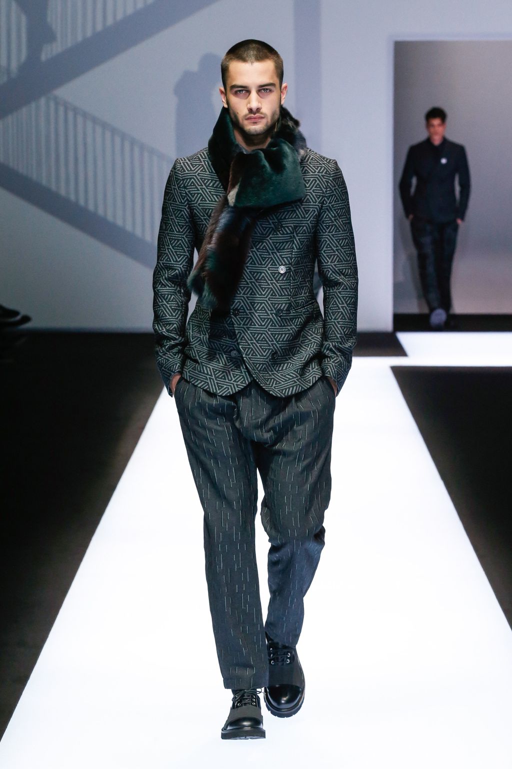 Fashion Week Milan Fall/Winter 2017 look 6 from the Emporio Armani collection 男装