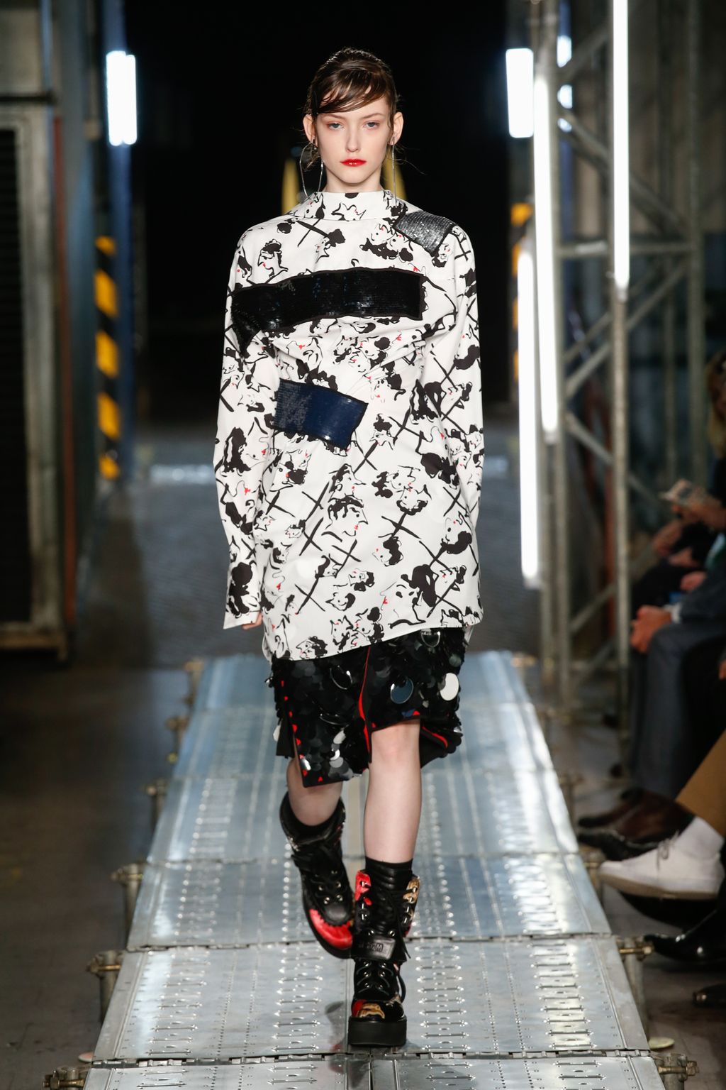 Fashion Week Milan Fall/Winter 2016 look 6 from the MSGM collection womenswear