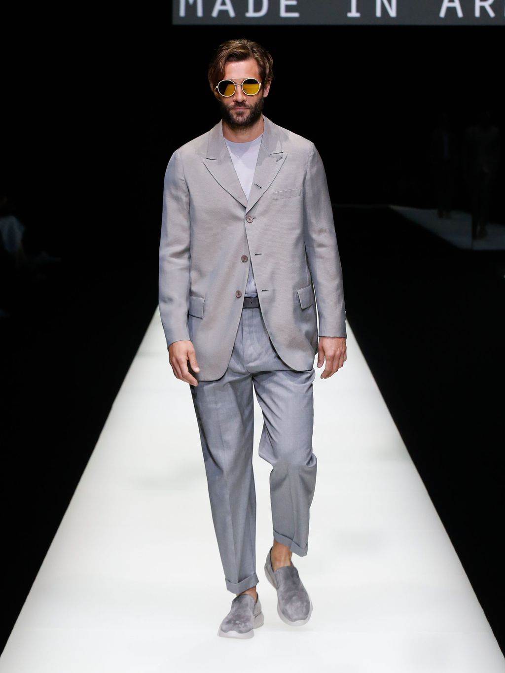 Fashion Week Milan Spring/Summer 2018 look 6 from the Giorgio Armani collection menswear