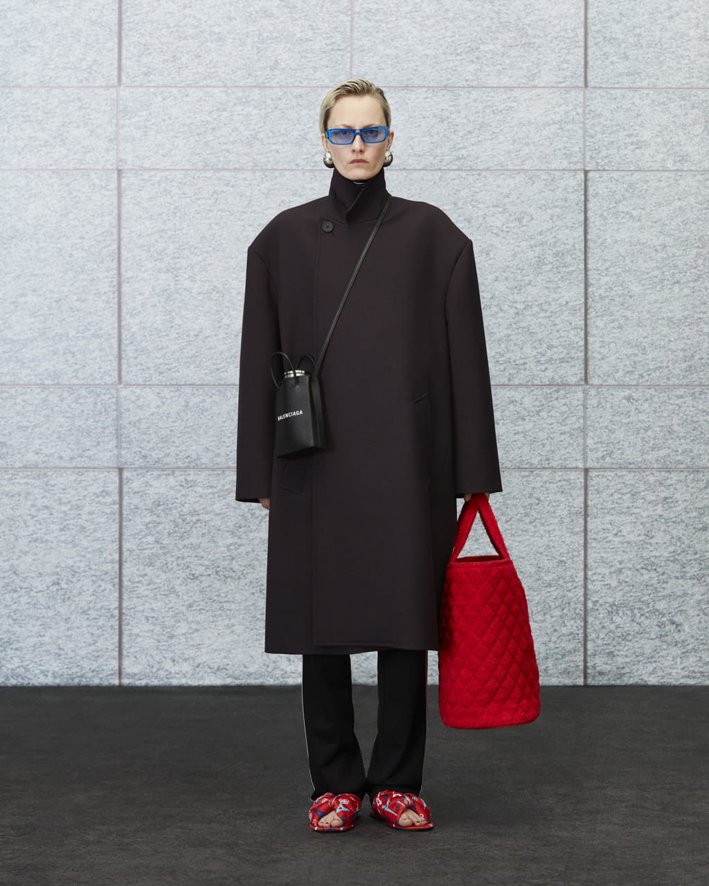 Fashion Week Paris Resort 2020 look 6 from the Balenciaga collection 女装