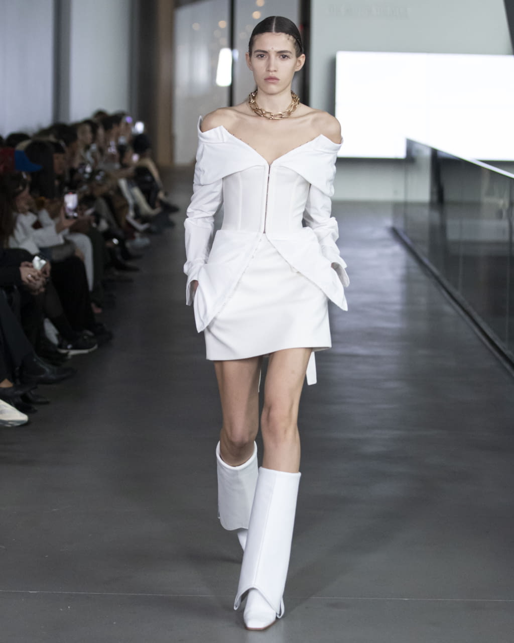 Fashion Week New York Fall/Winter 2020 look 6 de la collection Dion Lee womenswear