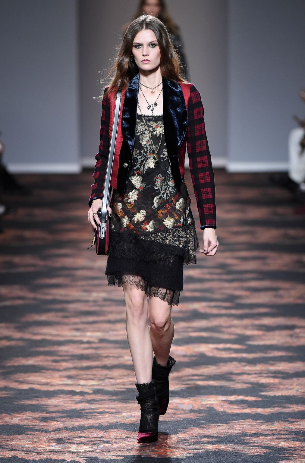 Fashion Week Milan Fall/Winter 2016 look 6 from the Etro collection 女装
