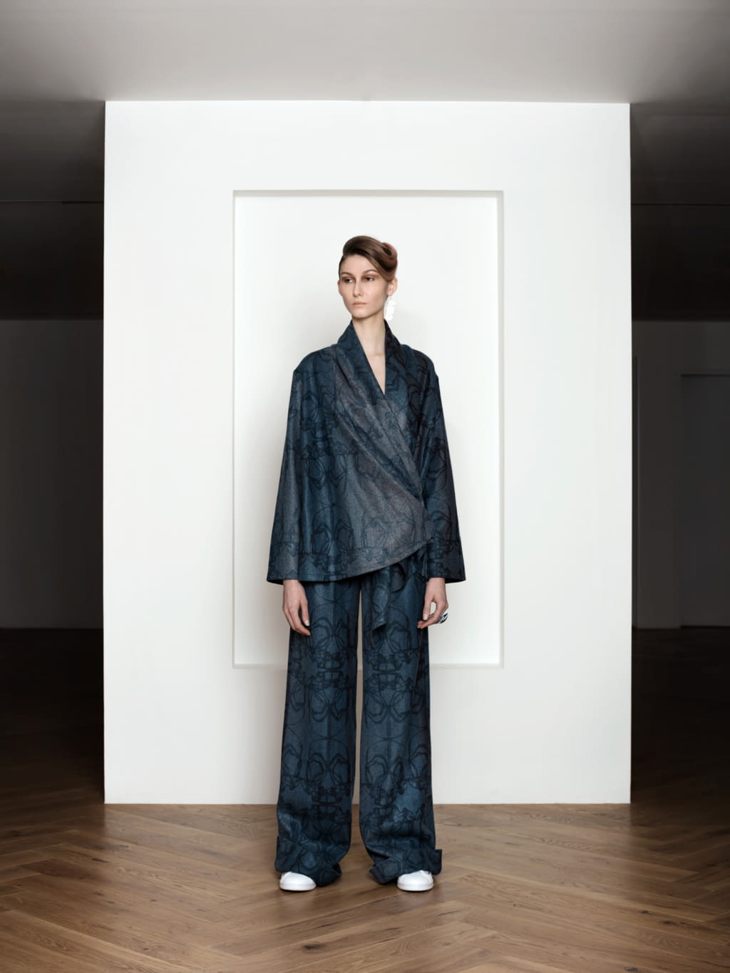 Fashion Week Paris Fall/Winter 2022 look 6 de la collection Mossi womenswear