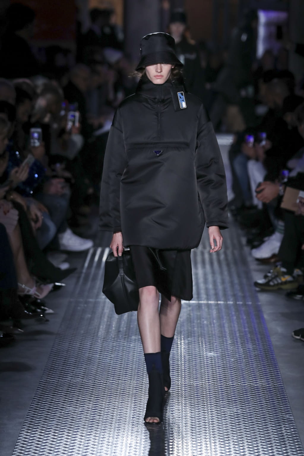 Fashion Week Milan Fall/Winter 2018 look 6 from the Prada collection menswear