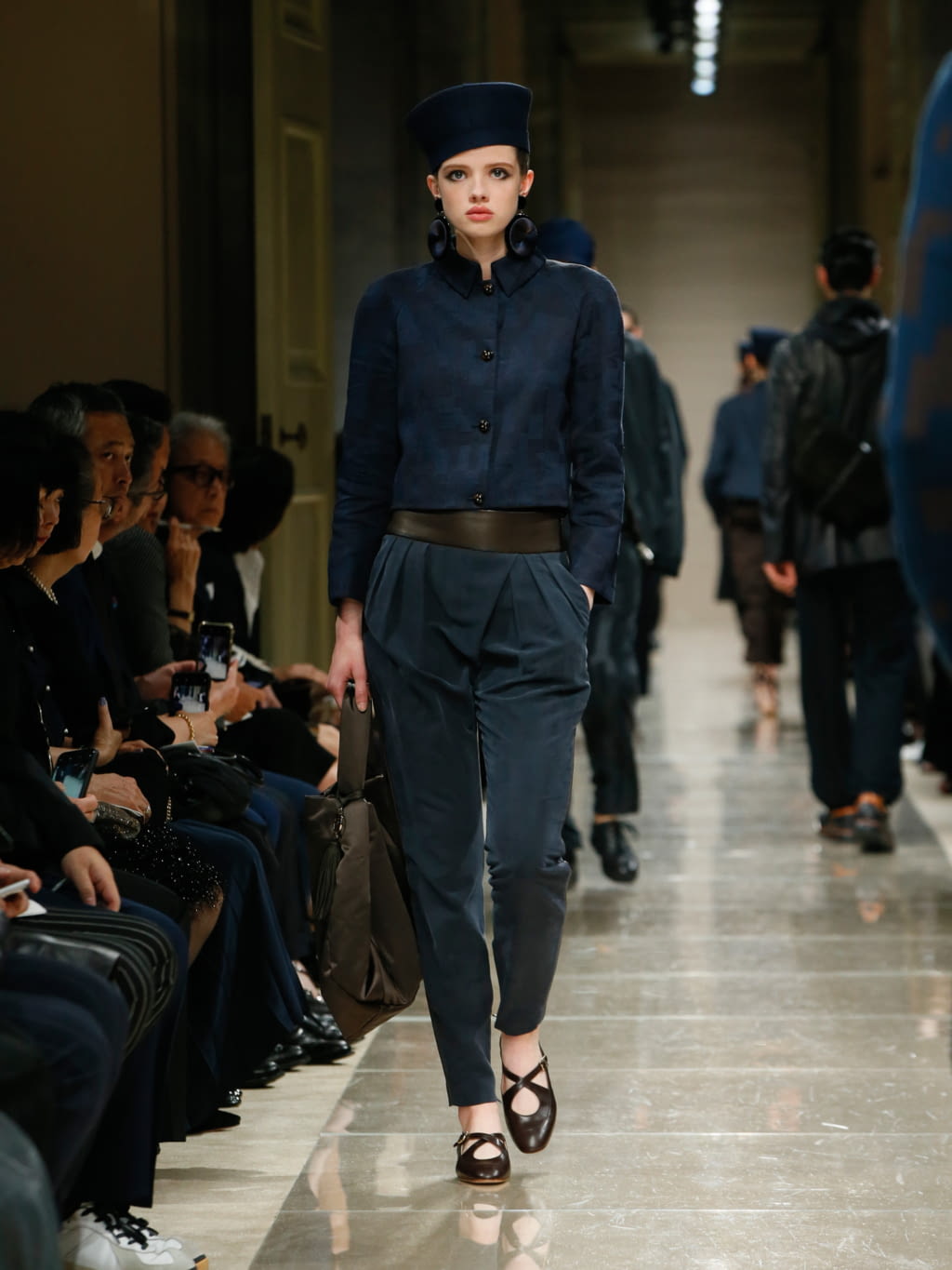 Fashion Week Milan Resort 2020 look 60 de la collection Giorgio Armani womenswear